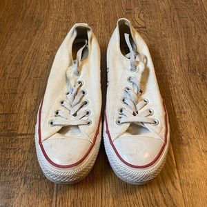White Converse Allstars, women’s 7.5